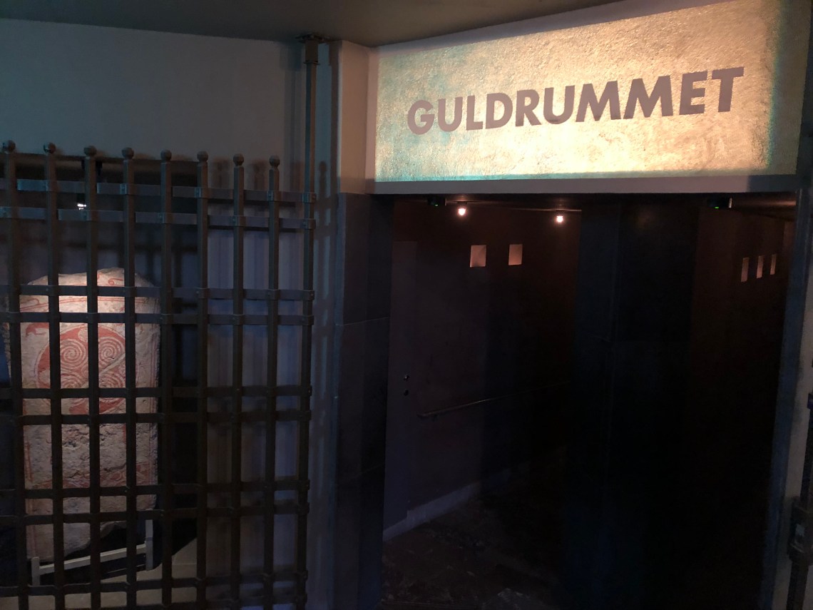 B5BE1EDA-184B-4D9A-B137-537E43E2672C